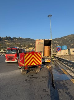 ROSS Surriscaldamento mozzo camion – A10 Savona-Ventimiglia